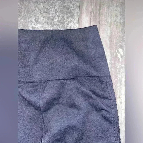 NEW Free People Movement Barely There Washed Yoga Legging Size XS / S - Picture 6 of 9